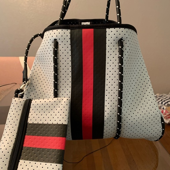 Neoprene, Waterproof Tote Bag - Picture 2 of 2